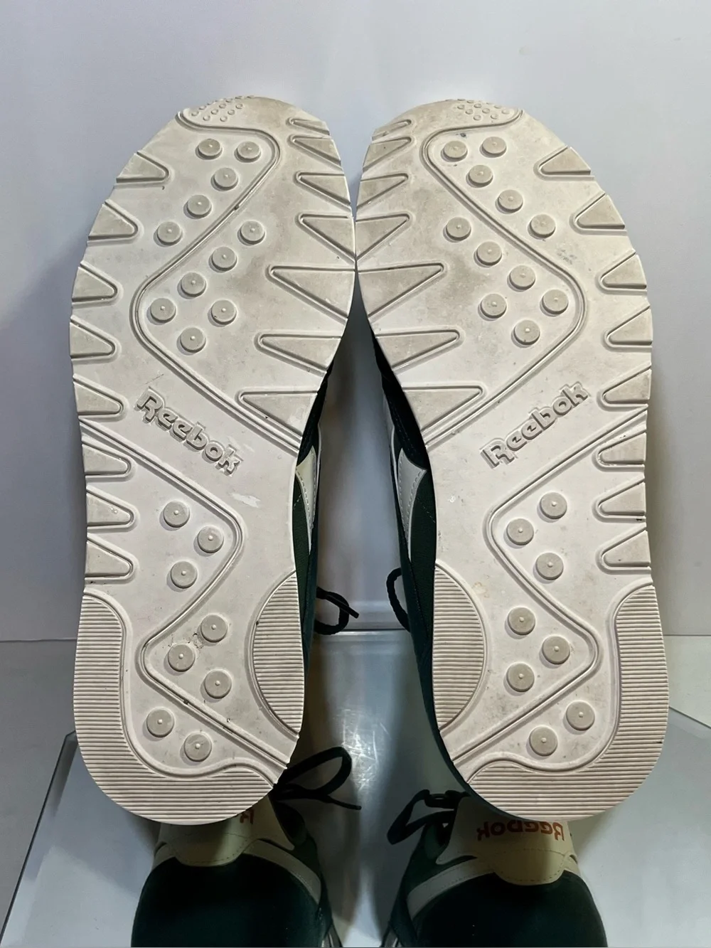 Reebok gently used